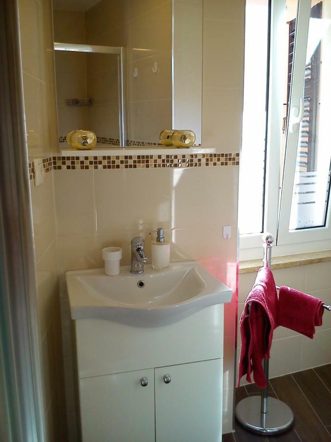 Apartment Oaza Rovinj Luaran gambar